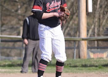 Bulldog hurler Tyler Maynard threw three innings gave up one hit and zero runs at Betsy Layne Friday evening.