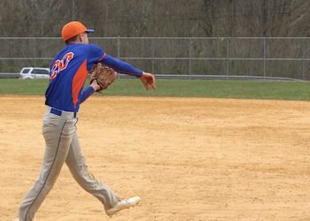 Kyler Speer making a nice play on defense.
