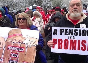 Teachers and state employees have jammed Frankfort roadways this morning (April 2, 2018) and there is a two hour wait to get to capitol.