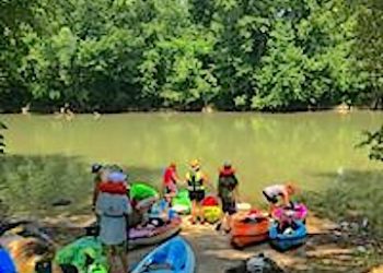 A family from Huntington, WV came with their 6 kids to celebrate Father’s Day.