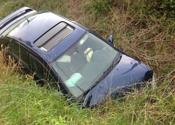SHERIFF SEEKING INFO ON OWNER OF CAR WHO FLED SCENE OF ACCIDENT