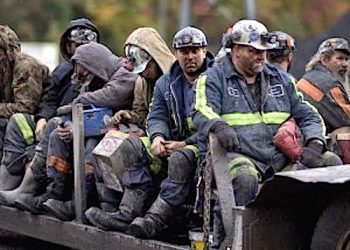 AN ALTERNATIVE TO PROPPING UP COAL POWER PLANTS: RETRAIN WORKERS FOR SOLAR