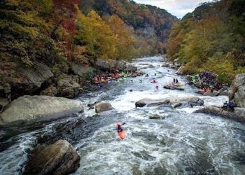 WHITEWATER  RAFTING  SEASON  EXTENDED  TWO  WEEKS  ON  BIG  SANDY  TRIBUTARY
