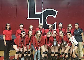 VOLLEYDAWGS COME UP SHORT IN BID FOR DISTRICT CHAMPIONSHIP