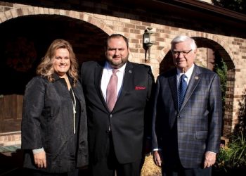 REP. ROGERS HELPS OPEN NEW ARC MATERNITY CARE CENTER