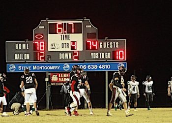 WEST AND THE BULLDOGS SCORE STATE RECORD SHOOTOUT OVER WESTERN HILLS AND UK COMMIT WANDALE ROBINSON 78-74