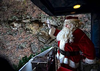 SANTA TRAIN HAS BEEN DELIVERING PRESENTS IN APPALACHIA FOR 76 YEARS