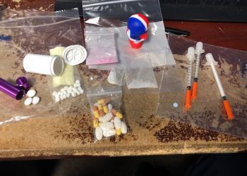 HOLIDAY DRUG BUSTS BY LPD BEGINS WITH SHOPLIFTING CHARGE