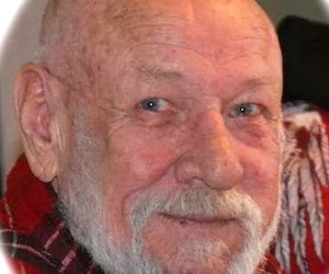 Wayne Gary Webb of Louisa