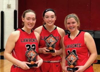 LADY DAWGS COME UP SHORT IN 58TH DISTRICT CHAMPIONSHIP