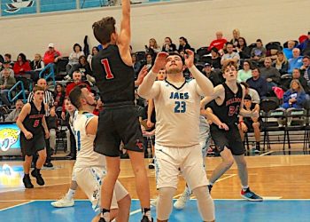 DAWGS CLINCH #1 SEED IN 58TH DISTRICT TOURNAMENT