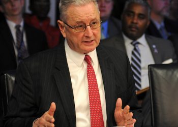 EXPUNGEMENT BILL ADVANCES IN SENATE