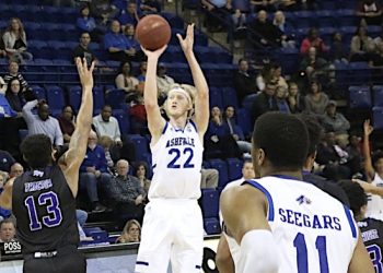 FORMER TOLSIA STAR MAKING MARK ON COLLEGE BASKETBALL