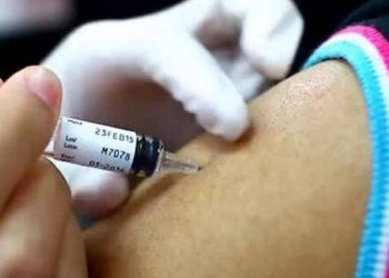 STUDENT LOSES LAWSUIT OVER CHICKENPOX VACCINATION