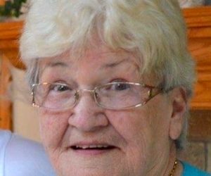 Lotus Gaye (Sword) Robertson, 84, formerly of Ft. Gay