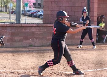 LADY DAWGS RETURN FROM THE BEACH WITH EASY WIN OVER CHESAPEAKE