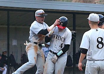 DAWGS SPLIT TWINBILL WITH TENNESSEE TEAM, BIG WEEK AHEAD