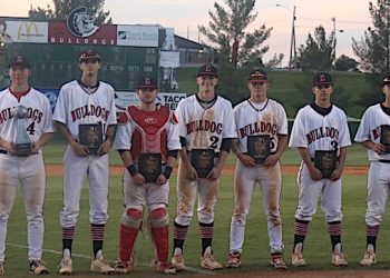 BASEBALL DAWGS CAPTURE FIFTH STRAIGHT DISTRICT TITLE