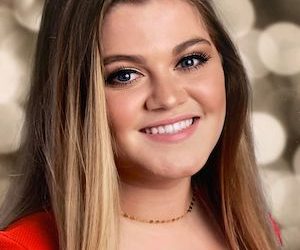 LAWRENCE STUDENT CHOSEN FOR PRESTIGIOUS ONCOLOGY TRAINING PROGRAM