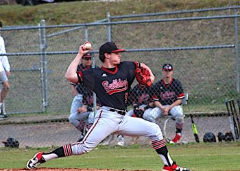 BULLDOG BASEBALL STAR COMMITS TO UPIKE