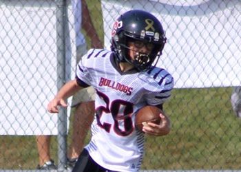 Bulldogs pitch three shutouts on Saturday