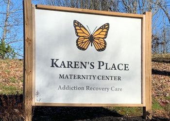 Snow Globes win Louisa Toys for Tots Softball Tournament