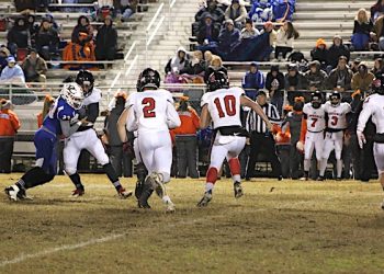 Turnovers doom Dawgs in playoff loss to Pike Co. Central, 39-23