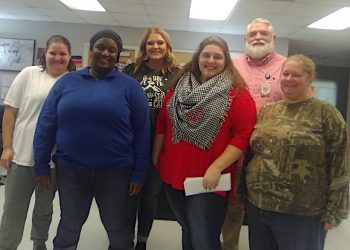 ‘The Drop’ hosts their Christmas Party for teens