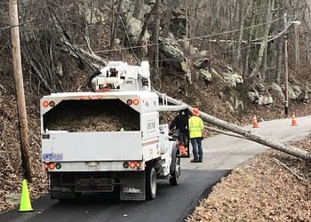 MAJORITY OF REMAINING CUSTOMERS WITHOUT SERVICE ARE IN BOYD AND LAWRENCE COUNTIES
