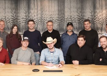 E. KY.’s  TYLER BOOTH INKS RECORDING DEAL WITH VILLA 40/SONY MUSIC NASHVILLE