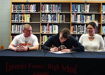 Lawrence Co. Star Athlete Tyler Maynard signs on to play Baseball at UPike