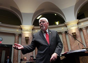 Insulin cost-saving bill advances to Senate