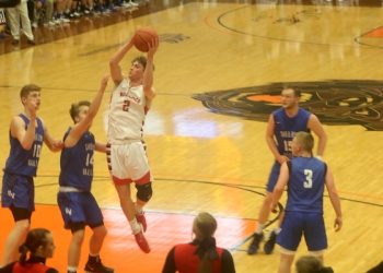 Trenton Adkins put back sends Dawgs into 15th Region Championship Game