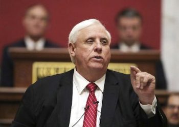 DAYCARES AND RESTAURANTS CAN REOPEN IN WEST VIRGINIA, JUSTICE SAYS