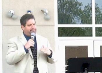 LOUISA CHURCH HAS LONGEST ONLINE STREAK