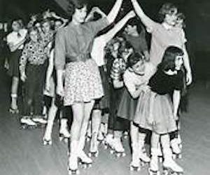 GROWING UP IN LOUISA: To the Roller Rink!