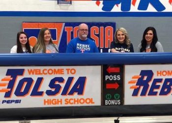 RECENT TOLSIA GRAD RAYGAN MEDDINGS SIGNS  LETTER OF INTENT FOR GYMNASTICS