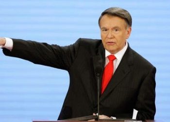 INEZ DEPOSIT BANK CHAIRMAN IS KEY FIGURE IN POSTAL WARS