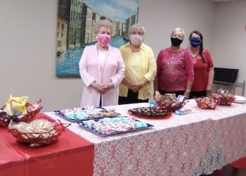 LOUISA DAR HOLDS SEPTEMBER MONTHLY MEETING, PLANS BEING MADE