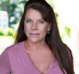 Tracy Renee’ (Adkins) French, 48, formerly of Louisa