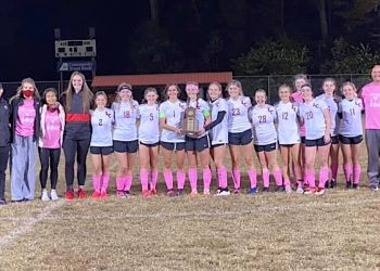 SoccerDawgs win 10th straight Girls Soccer District Championship