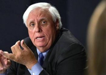 JUSTICE CLASHES WITH WAYNE COUNTY GOP COMMITTEE ON DELEGATE APPOINTMENT