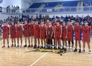 Bulldogs fall in District championship, Will play Paintsville in Region Tournament Tuesday