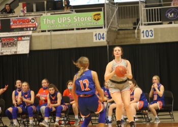 Lawrence Co. Girls win first Region game since 2010; Will face Johnson Central Saturday afternoon in the Semis