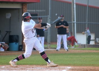Collinsworth hits for the cycle and drives in eight runs versus Floyd Central; Maynard plays key role in victories over Russell and FC