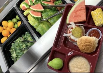 Free school lunch for all extended through next school year