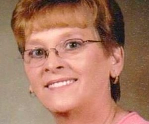 Jennie Lynn (Fraley) Salyer, 64, of Louisa, KY