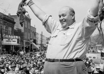 GETTING RID OF RATS IN 1953 LOUISA