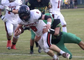 DAWGS SPREAD THE WEALTH IN VICTORY OVER GREENUP CO.