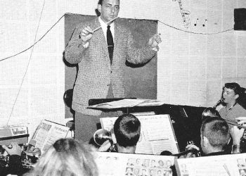 GROWING UP IN LOUISA: Fall is here!